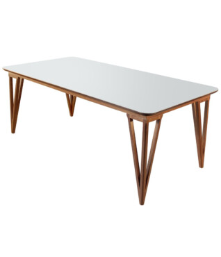 mesa em madeira maciça