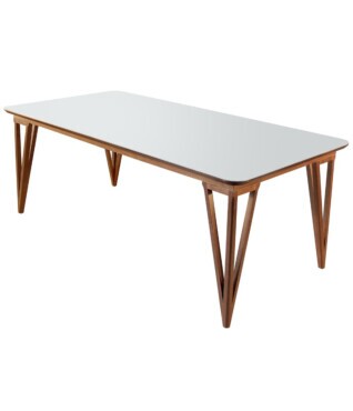 mesa em madeira maciça