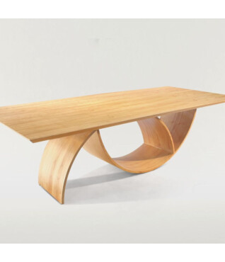 mesa com base central