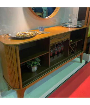 buffet em madeira maciça tauari