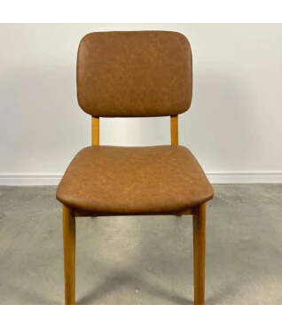Cadeira Íris 101 Com Encosto Estofado Para Sala de Jantar PRONTA ENTREGA