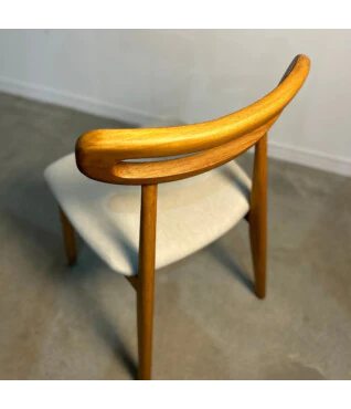 cadeira maciça para sala de jantar