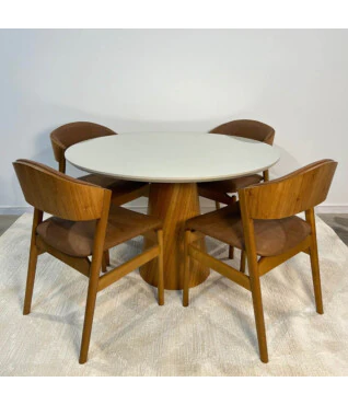 Conjunto com 4 Cadeiras Pérola 1,20m de Diâmetro