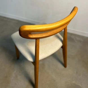 cadeira maciça para sala de jantar