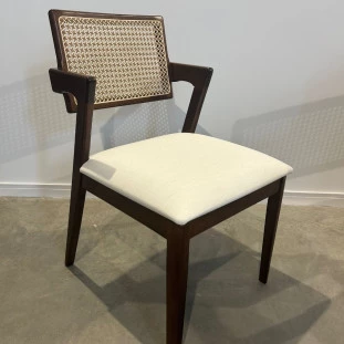 Conjunto Mesa Redonda Servia 1,20m com 4 Cadeiras Liz Encosto Ratan PRONTA ENTREGA