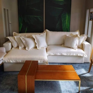 sofa retratil com 2,70m