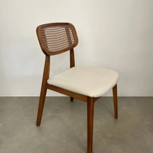 Cadeira Bari Castanho 102 Com Ratan Linho Off White PRONTA ENTREGA Lateral