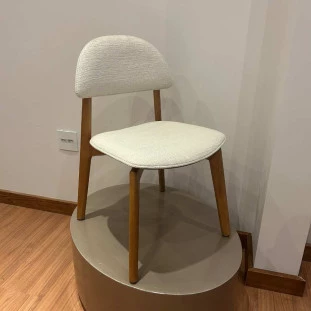 Cadeira Lampião Estofada Para Mesa de Jantar