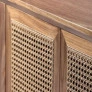 buffet com portas em ratan